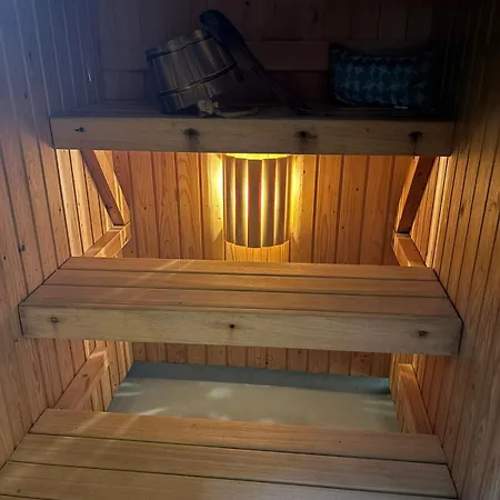 En Mysig Liten Naera Naturen Och Havet Сasa de vacaciones Västlax
